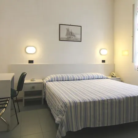 Garni Picnic * Риччоне