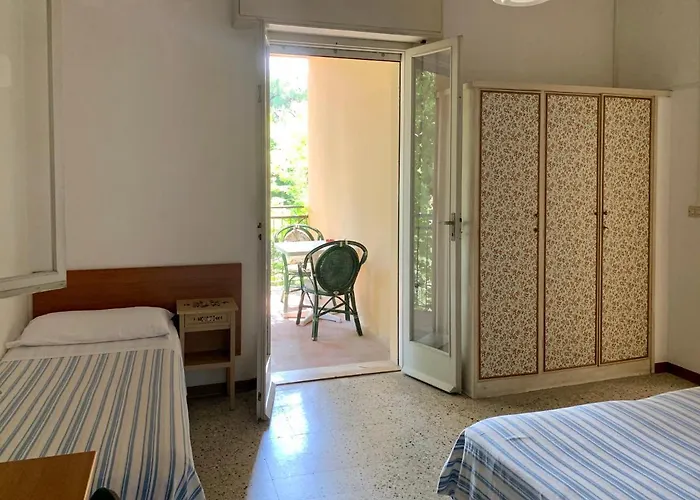 Garni Picnic Hotel *