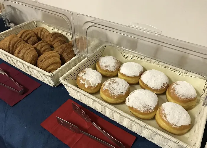 Garni Picnic Hotel *